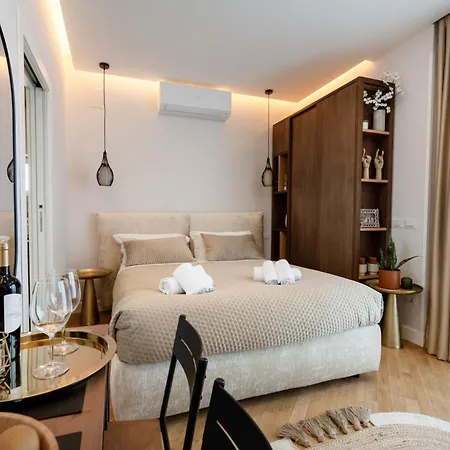 Skyline Mirjana - Cozy With Terrace 巴里