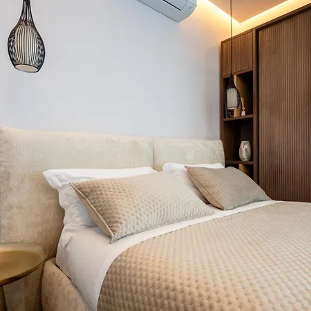 Skyline Mirjana - Cozy With Terrace 巴里