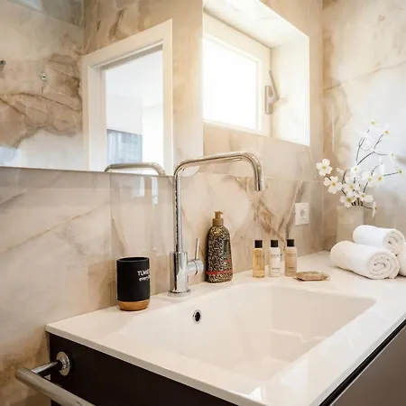 Skyline Mirjana - Cozy With Terrace Appartement *